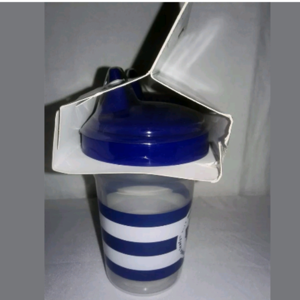 NOS Toronto Maple Leafs Pair Spill Proof 5oz Sippy - Picture 5 of 5